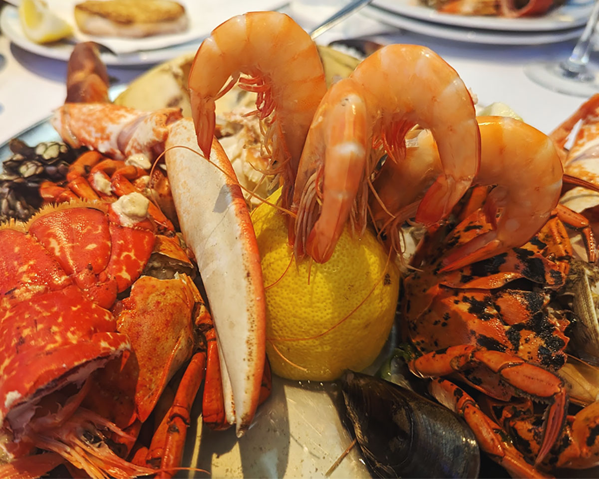 Raw seafood deals near me